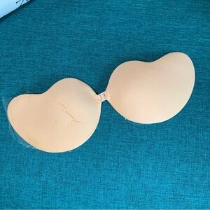 Strapless Adhesive Bra in Nude - New!